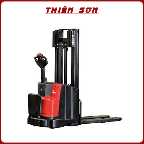 Xe nâng pallet stacker
